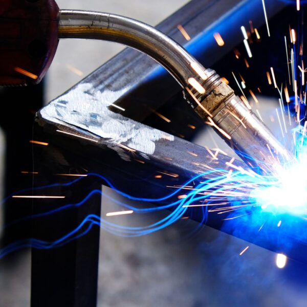 welder welding