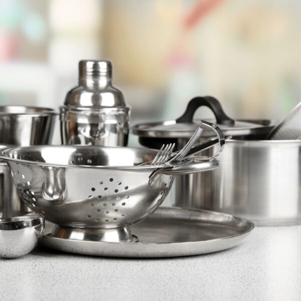 stainless steel kitchenware